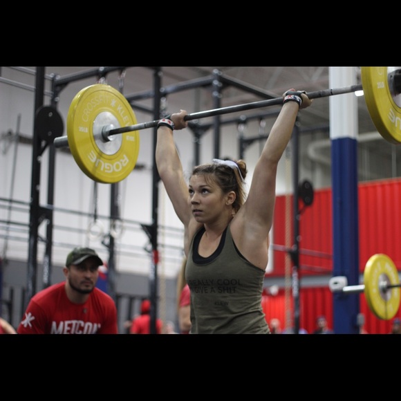 Meet your Posher, Emma - Picture 3 of 5